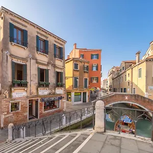 Affittacamere Casanova Ai Tolentini